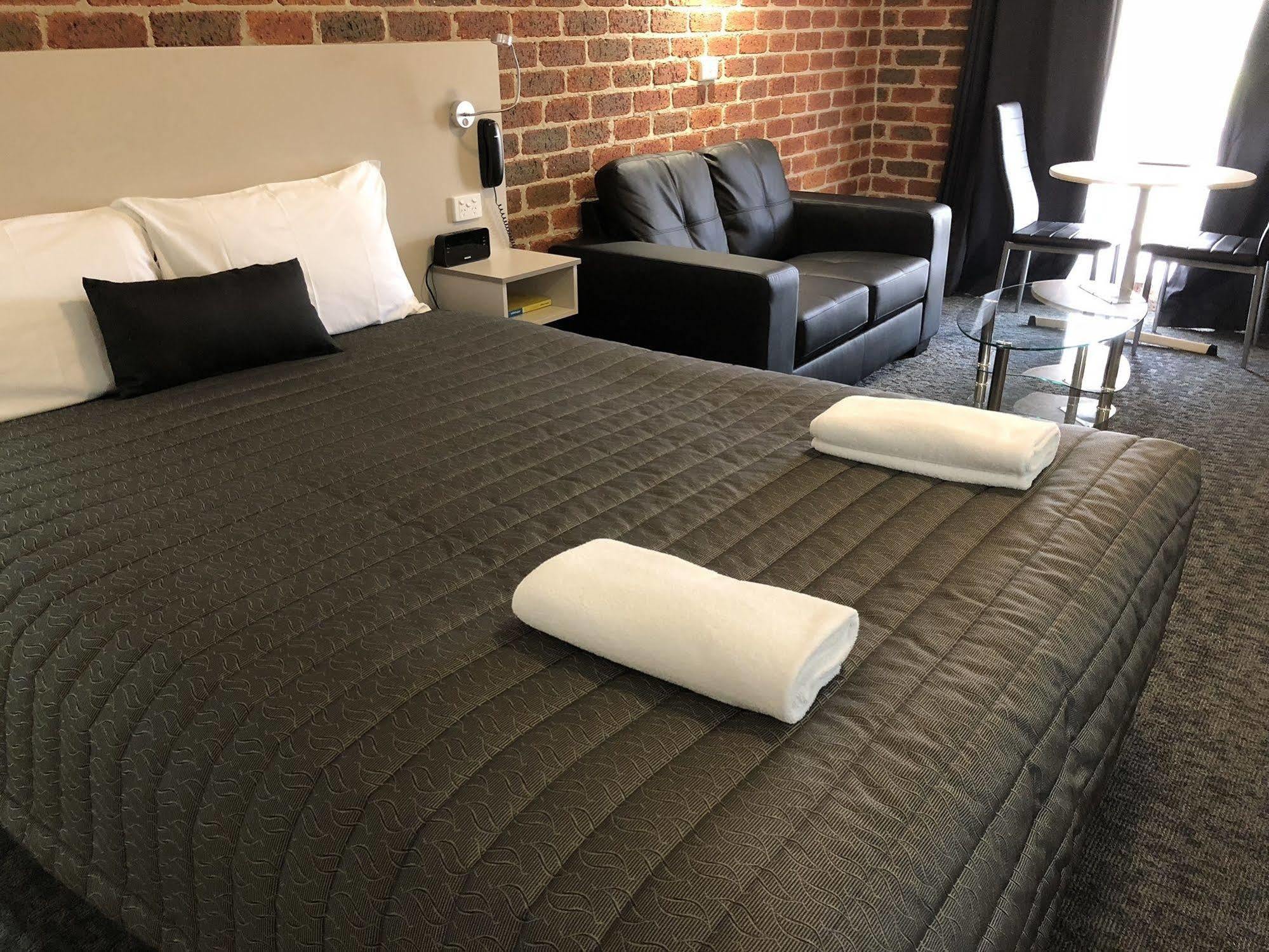 Leeton Heritage Motor Inn Luaran gambar