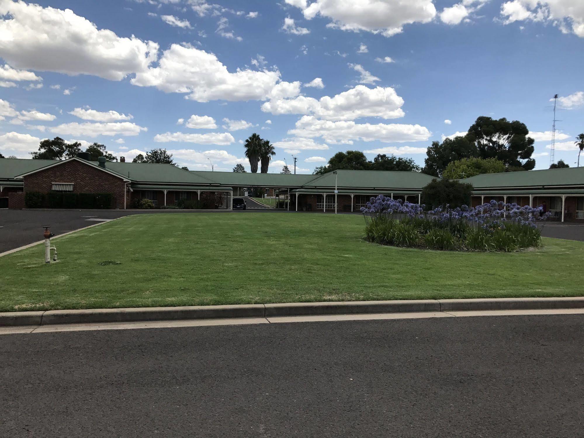 Leeton Heritage Motor Inn Luaran gambar